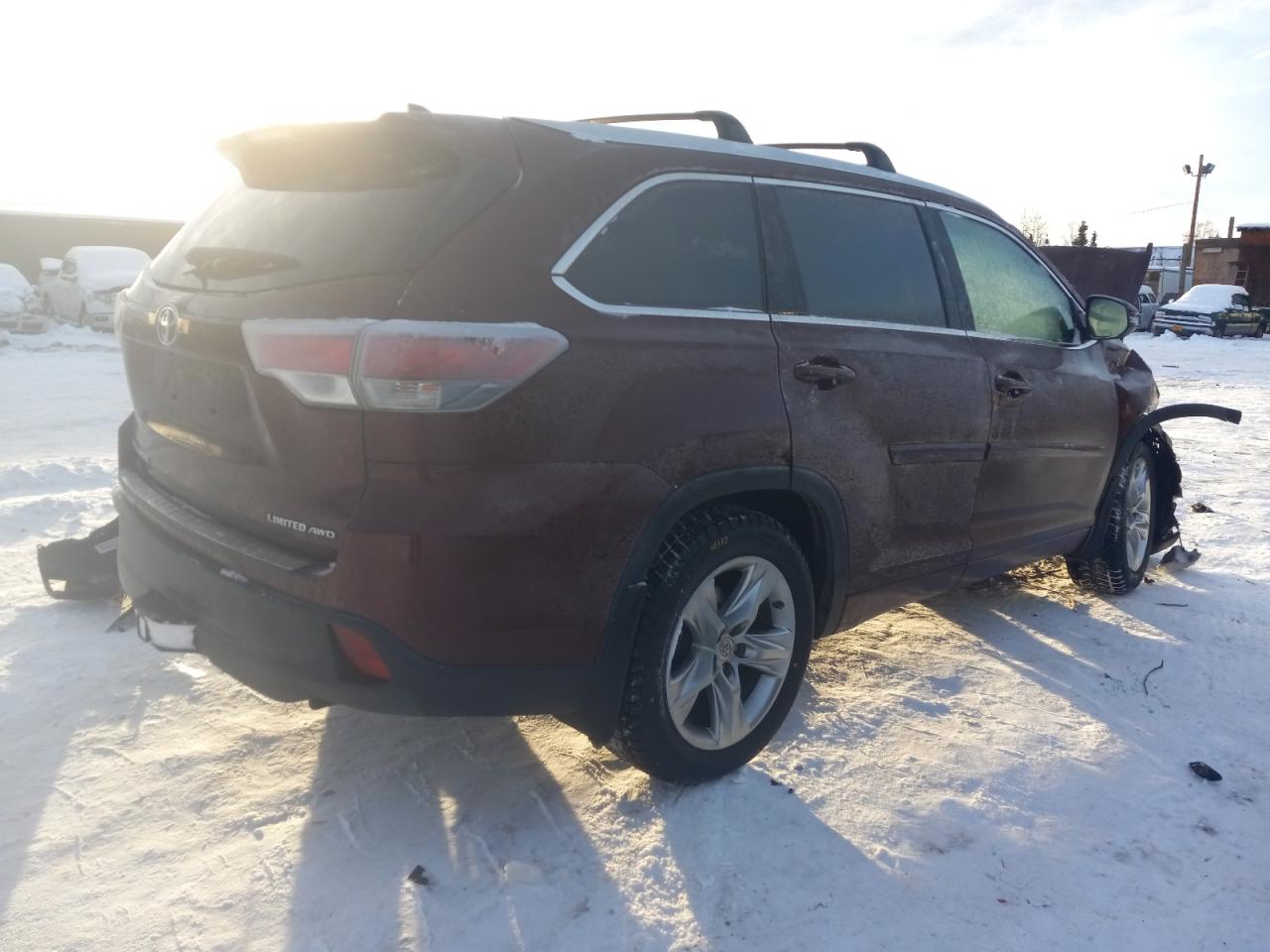 2015 Toyota Highlander - Image 3