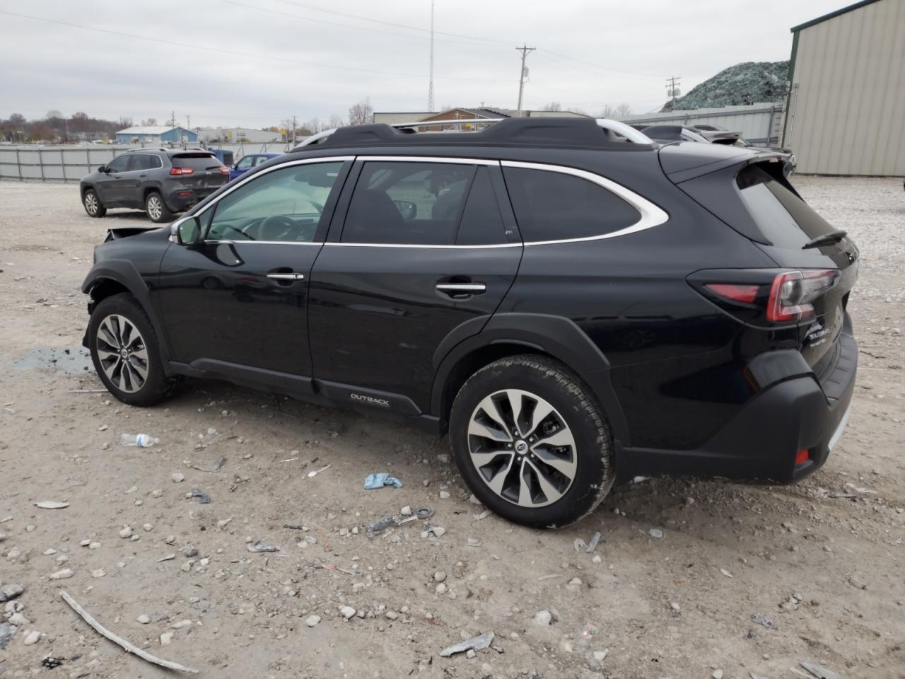 2024 Subaru Outback - Image 2