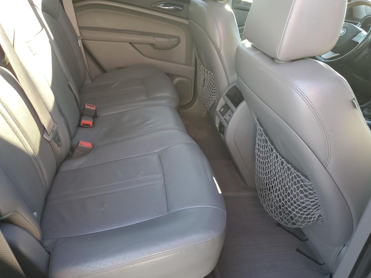2010 Cadillac SRX - Image 12