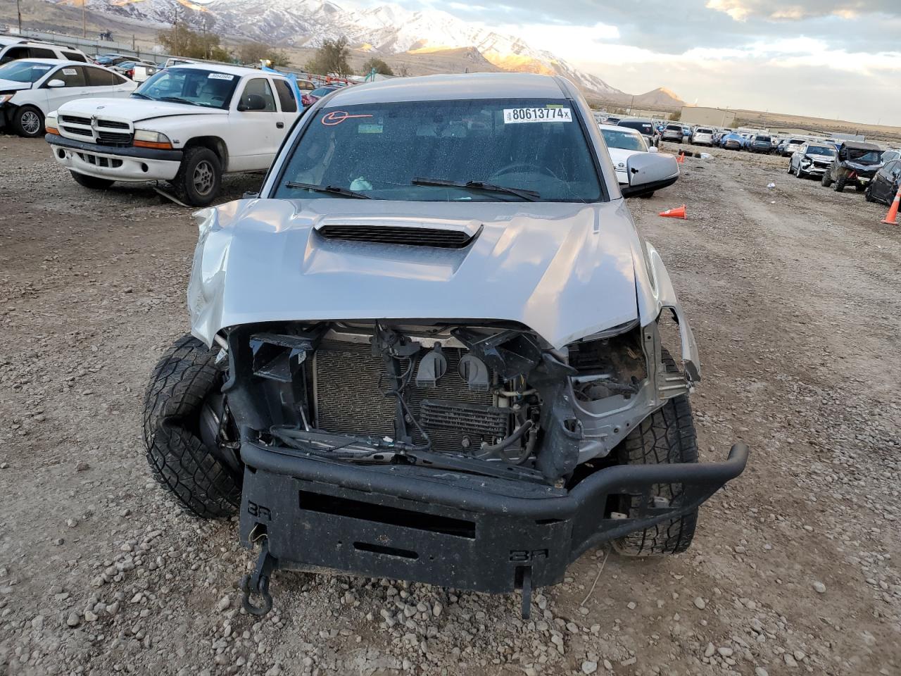 VIN 3TMCZ5AN2HM114780 2017 TOYOTA TACOMA no.5