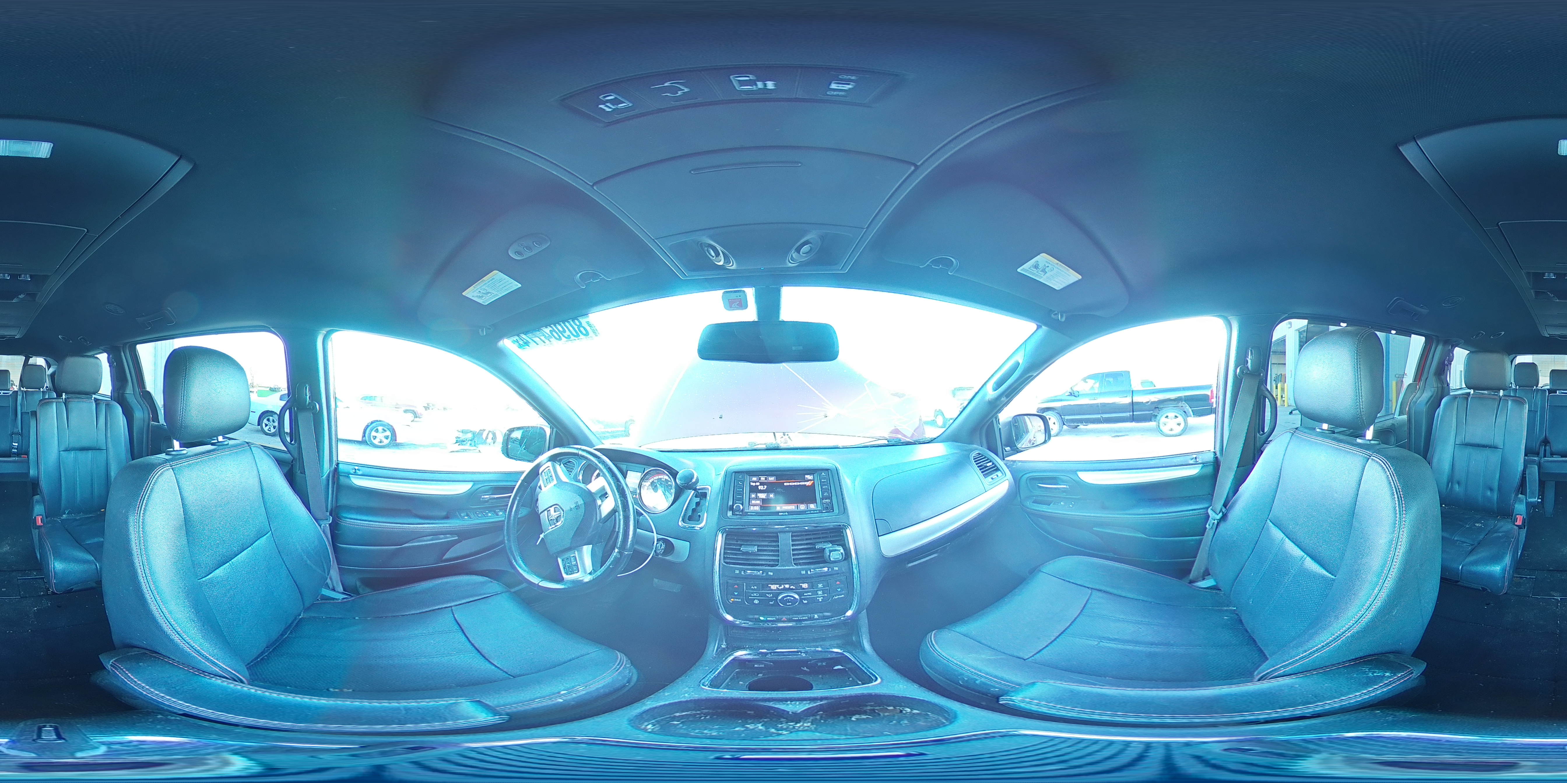 2019 Dodge Caravan - Image 16