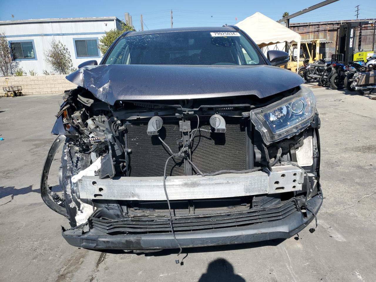 VIN 5TDKZRFH7HS214329 2017 TOYOTA HIGHLANDER no.5