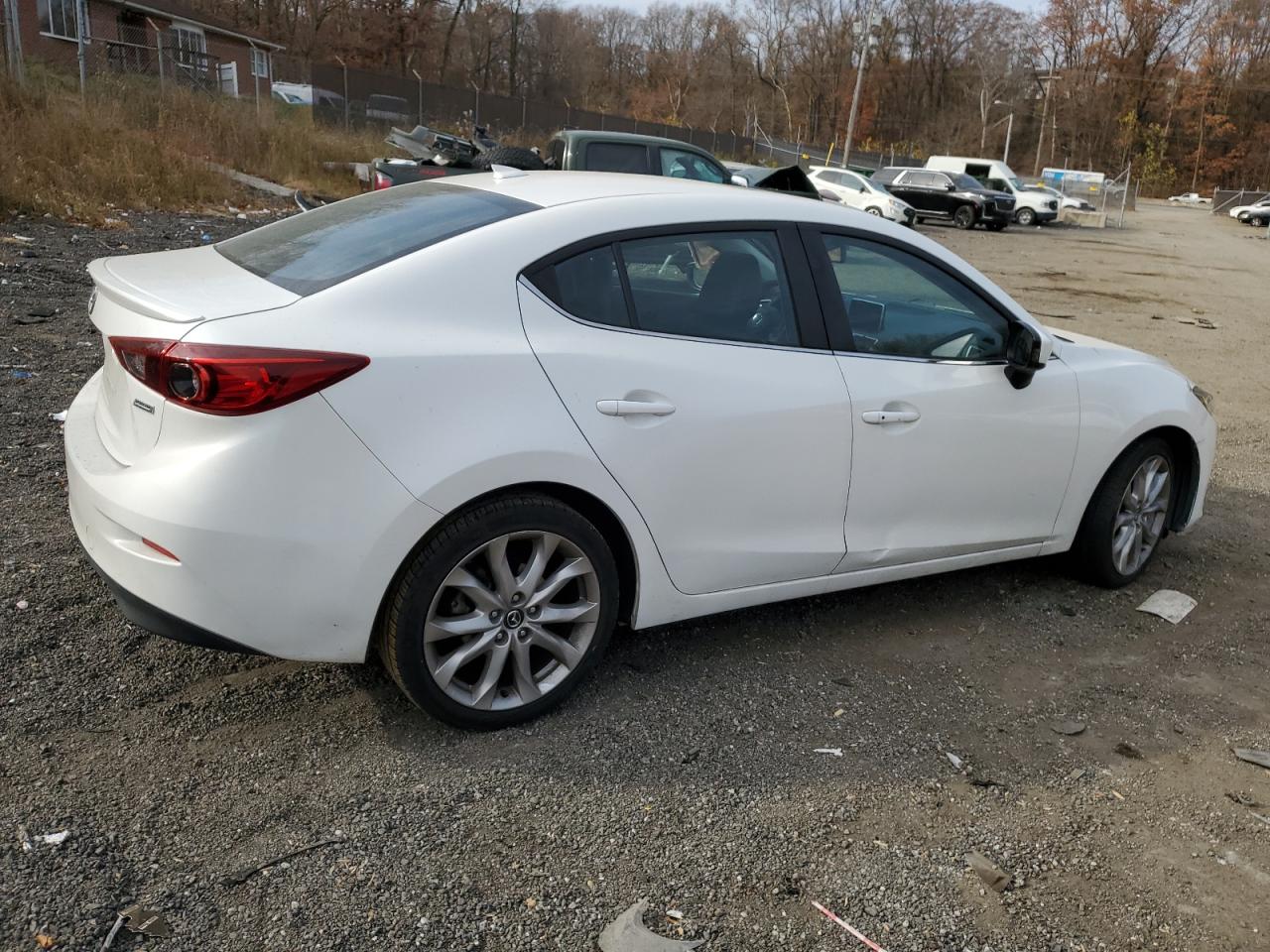 2016 Mazda 3 Touring VIN: JM1BM1W38G1298113 Lot: 81233244