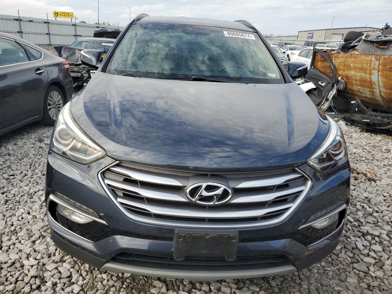 2018 Hyundai Santa Fe - Image 5