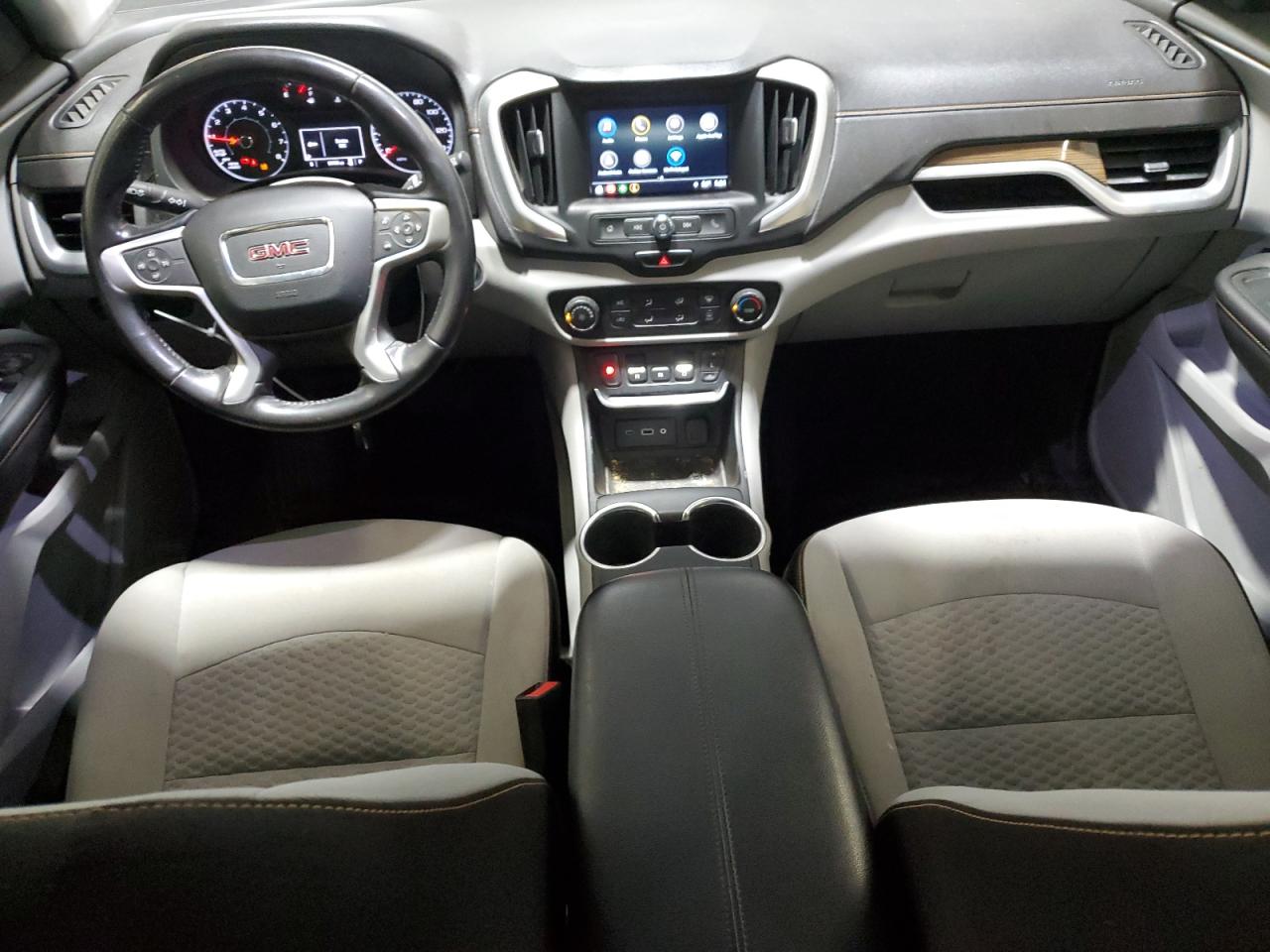 2018 GMC Terrain - Image 8