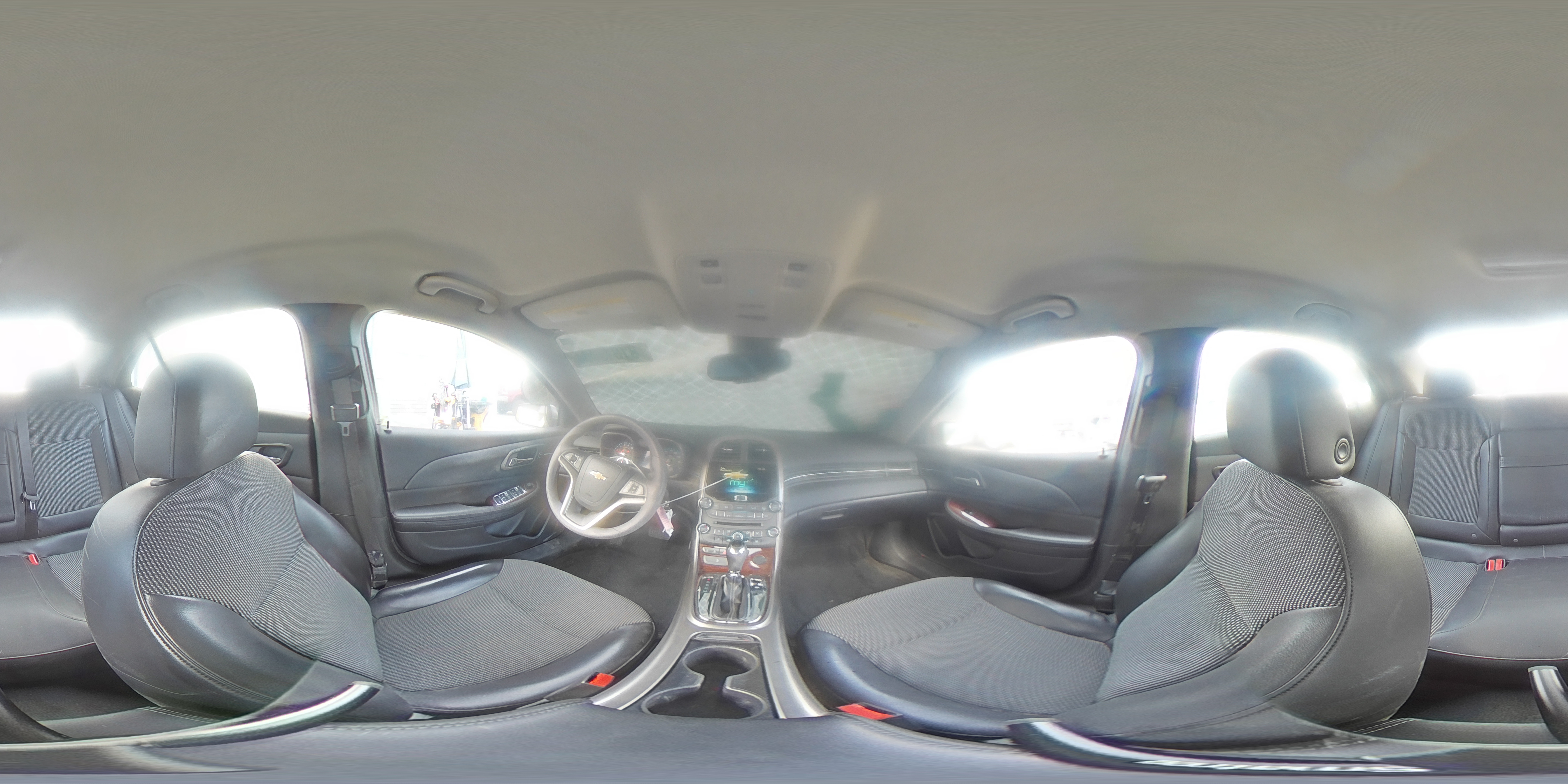 2013 Chevrolet Malibu - Image 15