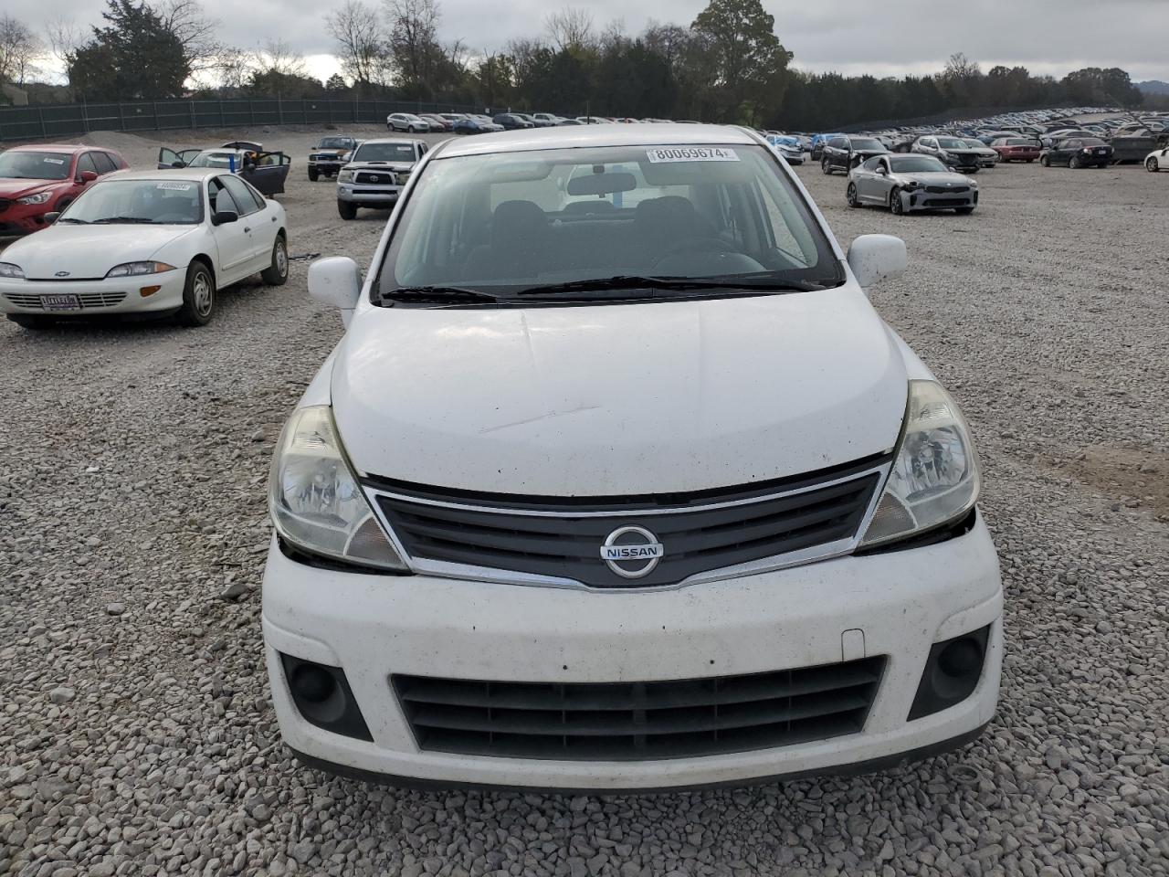 2010 Nissan Versa - Image 5