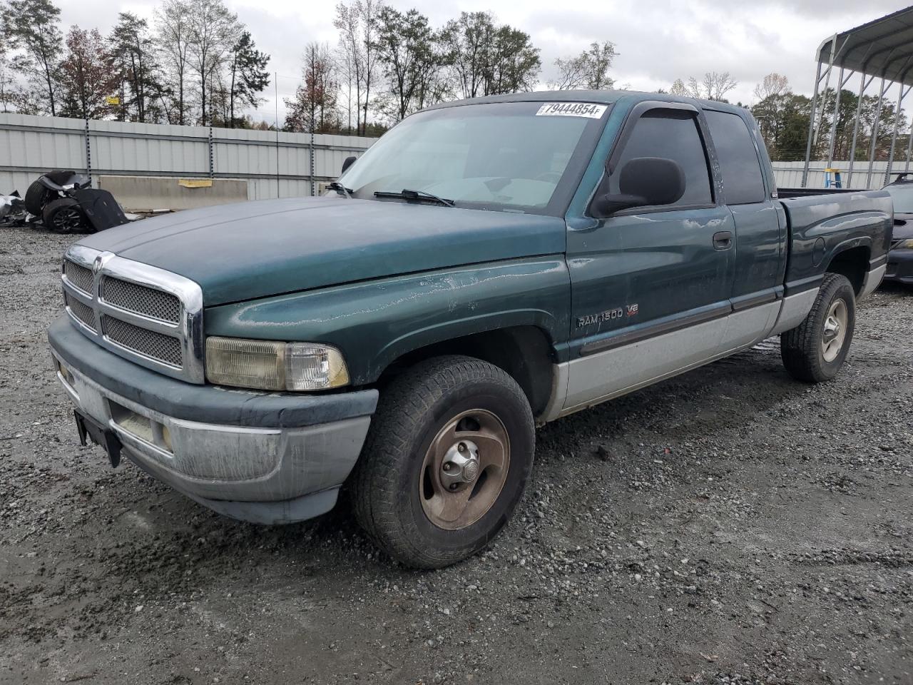 2000 Dodge RAM - Image 1