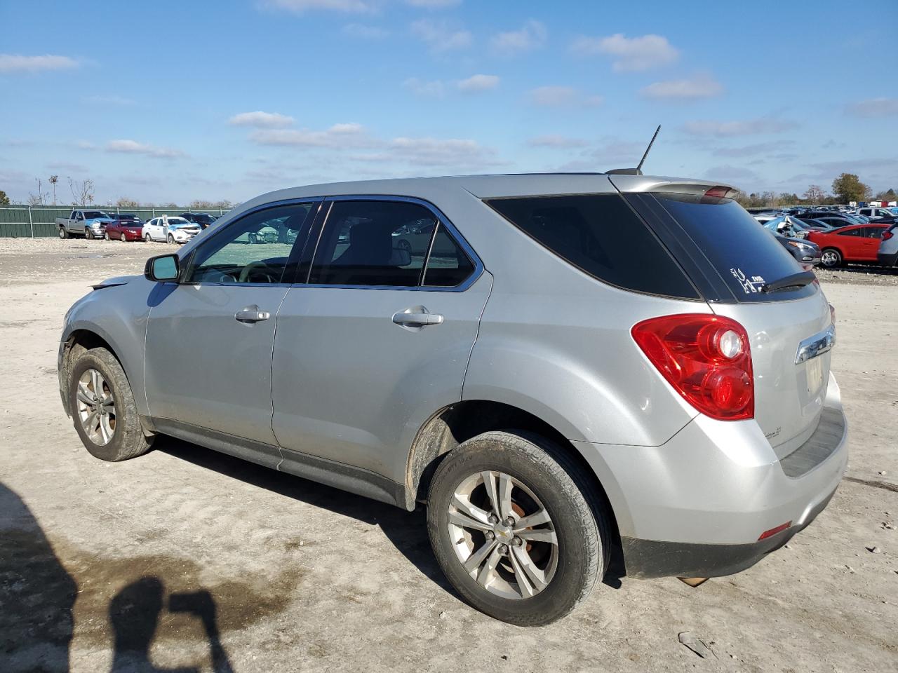 2015 Chevrolet Equinox - Image 2