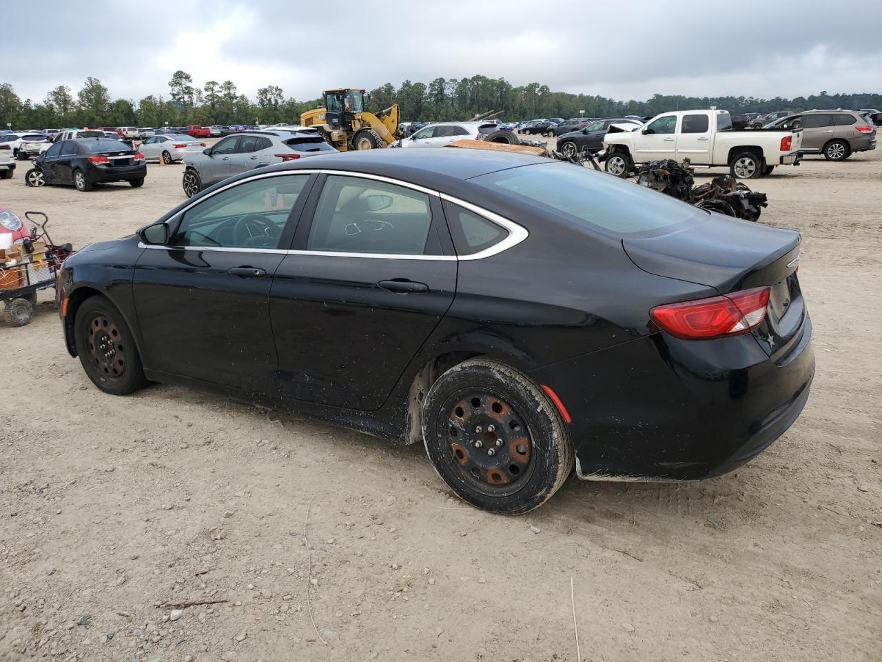 2015 Chrysler 200 - Image 2