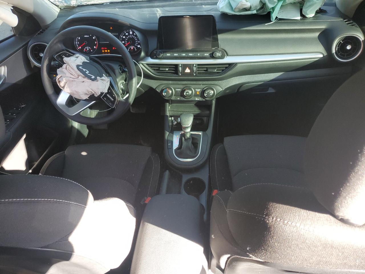 2024 Kia Forte Lx VIN: 3KPF24AD9RE809501 Lot: 81163594