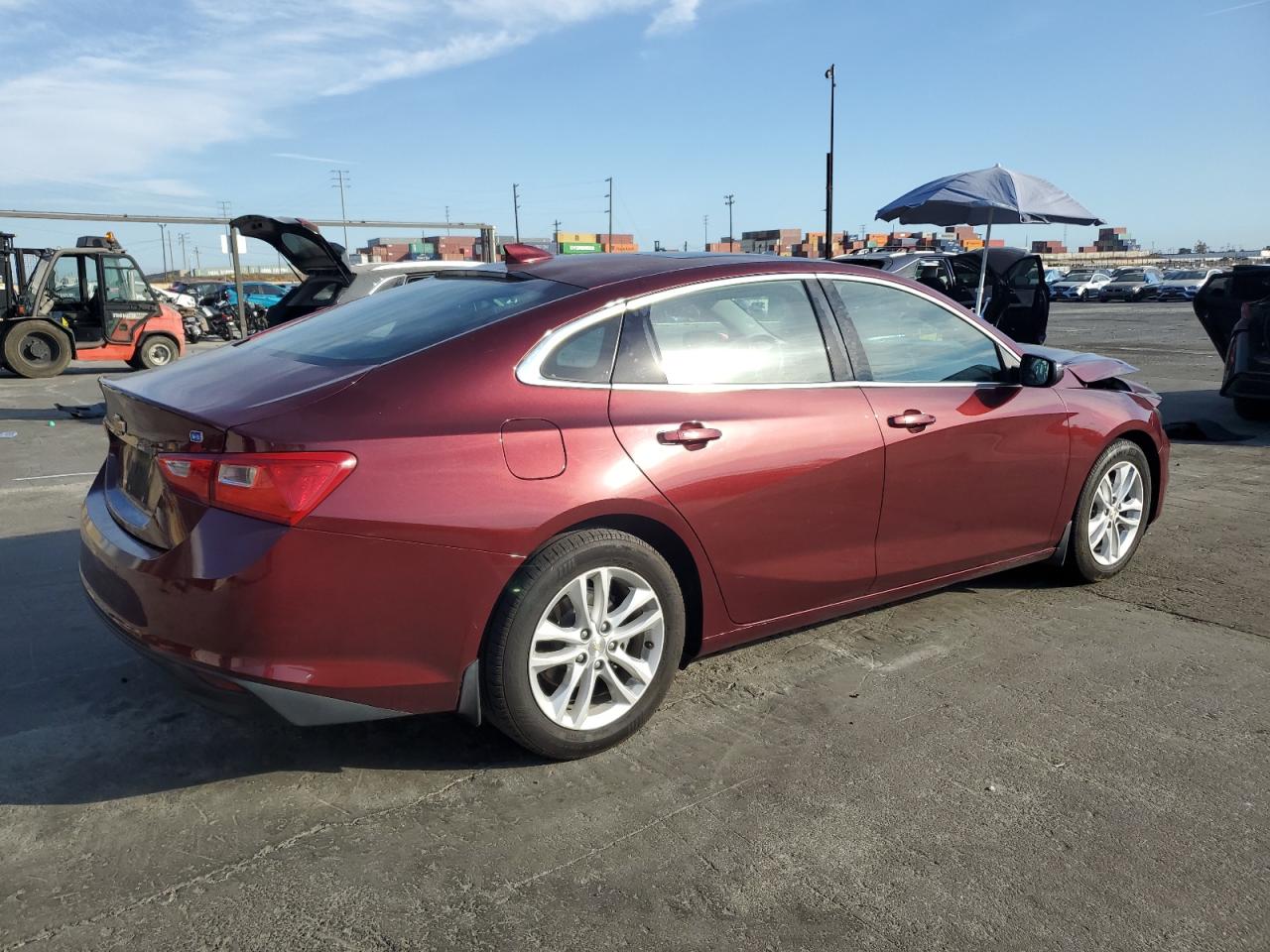2016 Chevrolet Malibu - Image 3