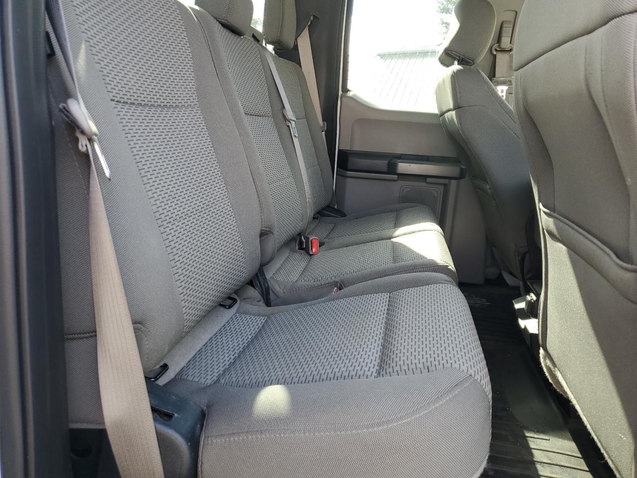 2017 Ford F-150 - Image 10
