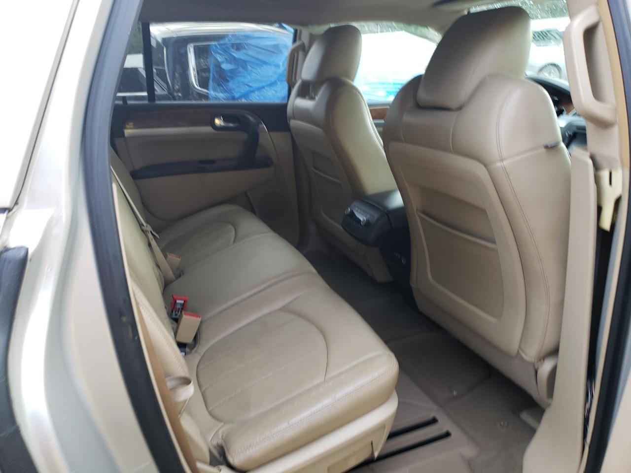 2010 Buick Enclave - Image 12