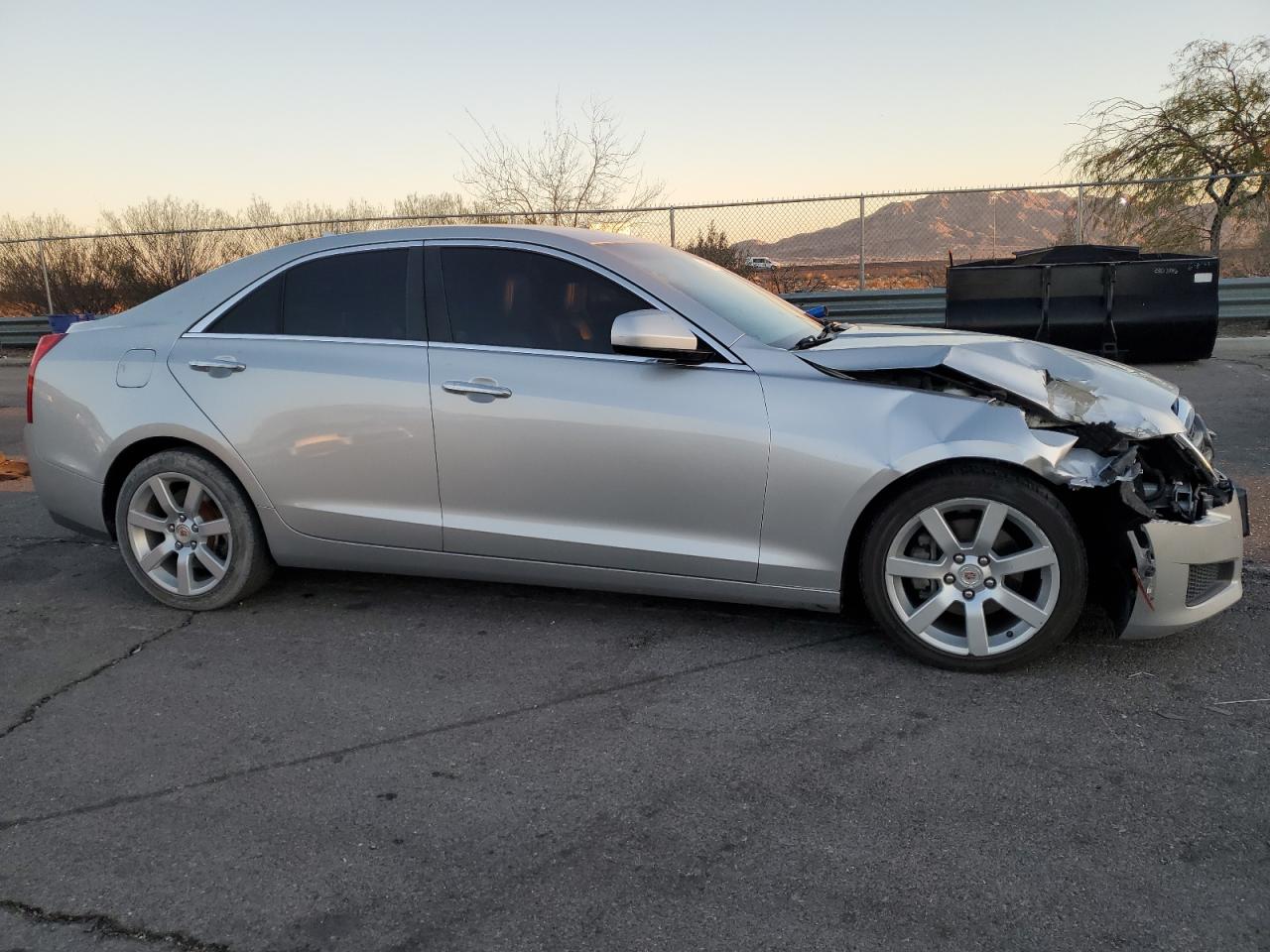 VIN 1G6AA5RA2E0173880 2014 CADILLAC ATS no.4