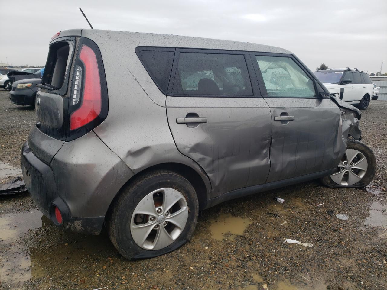 VIN KNDJN2A24F7178379 2015 KIA SOUL no.3