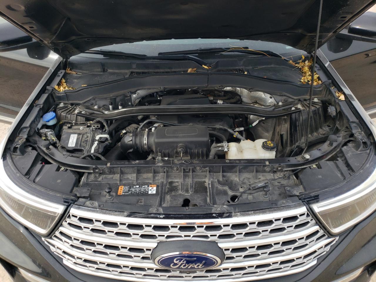 2020 Ford Explorer - Image 13