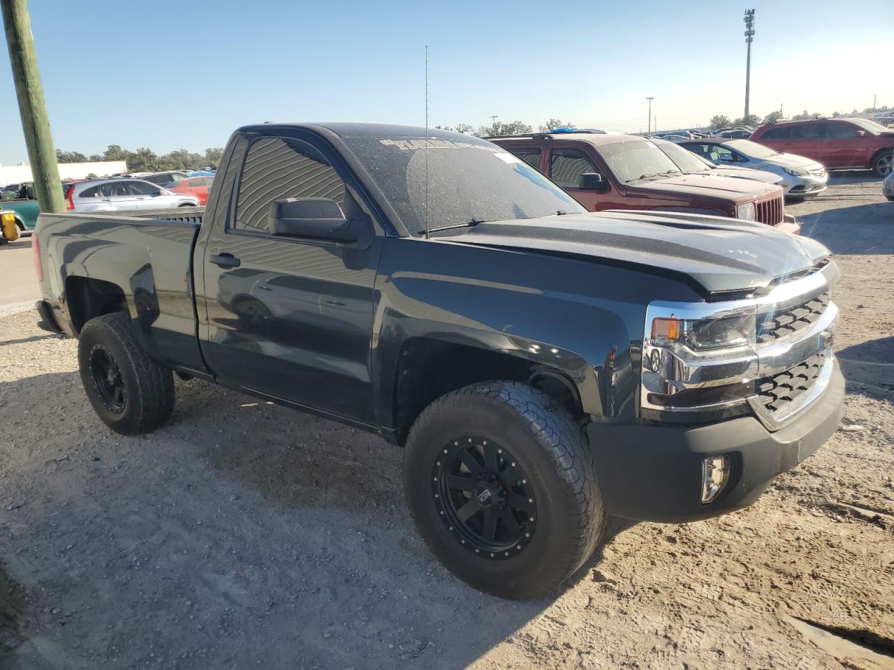 2018 Chevrolet Silverado - Image 4