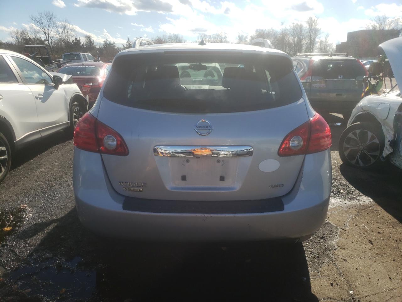 2014 Nissan Rogue Select S VIN: JN8AS5MV7EW203915 Lot: 80040494