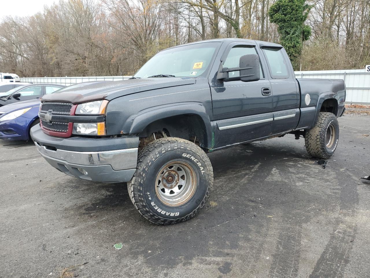 2003 Chevrolet Silverado - Image 1
