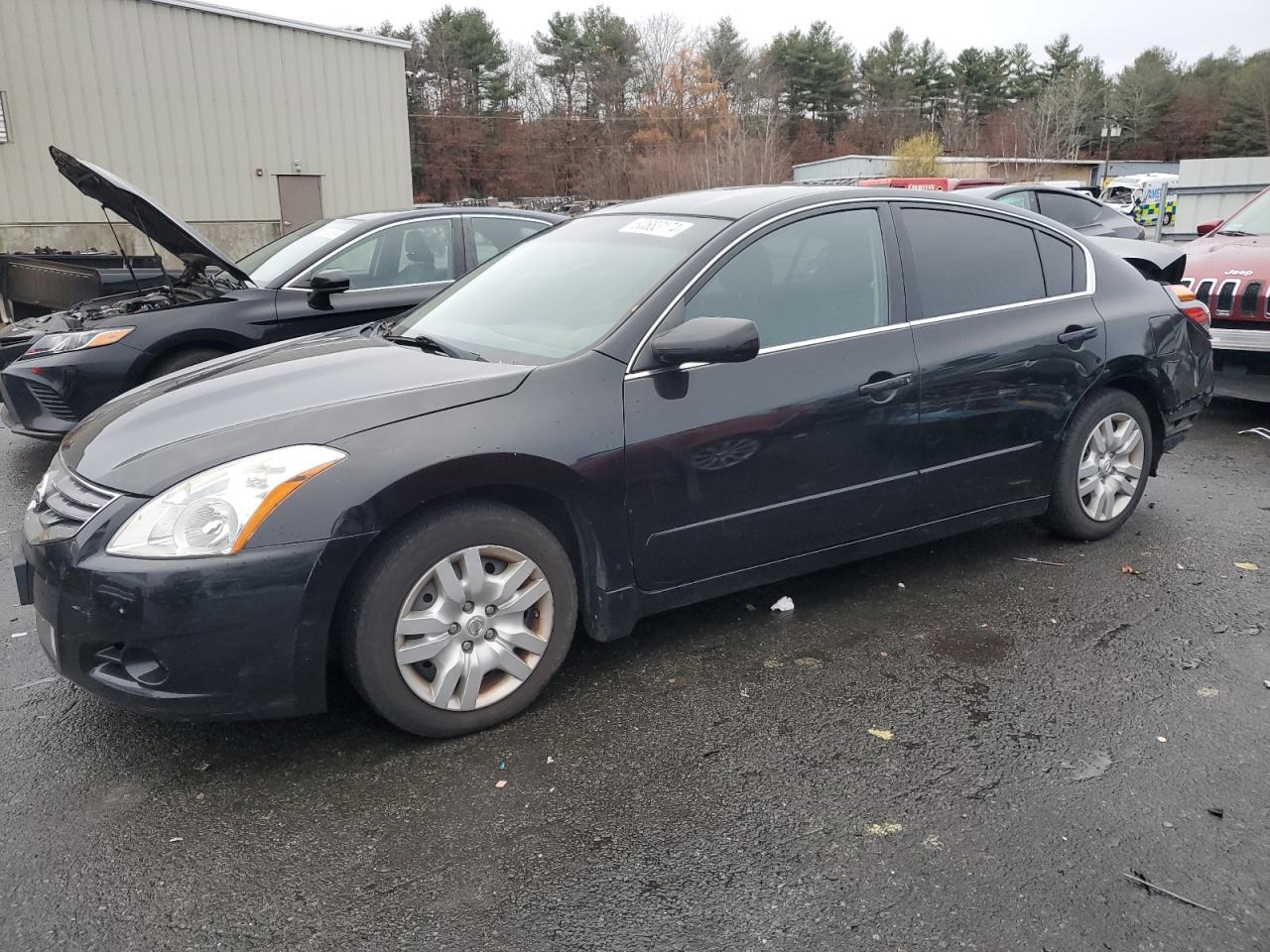 2010 Nissan Altima - Image 1