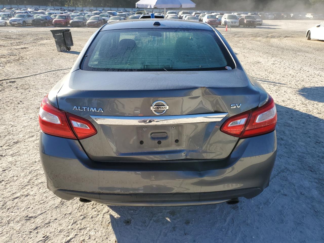 2017 Nissan Altima - Image 6