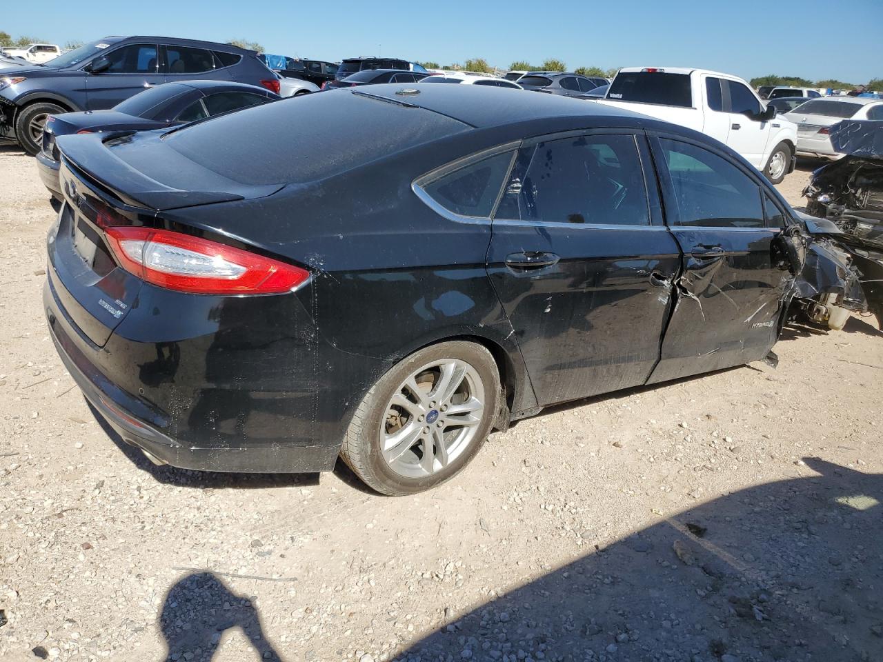 VIN 3FA6P0LU4GR402964 2016 FORD FUSION no.3