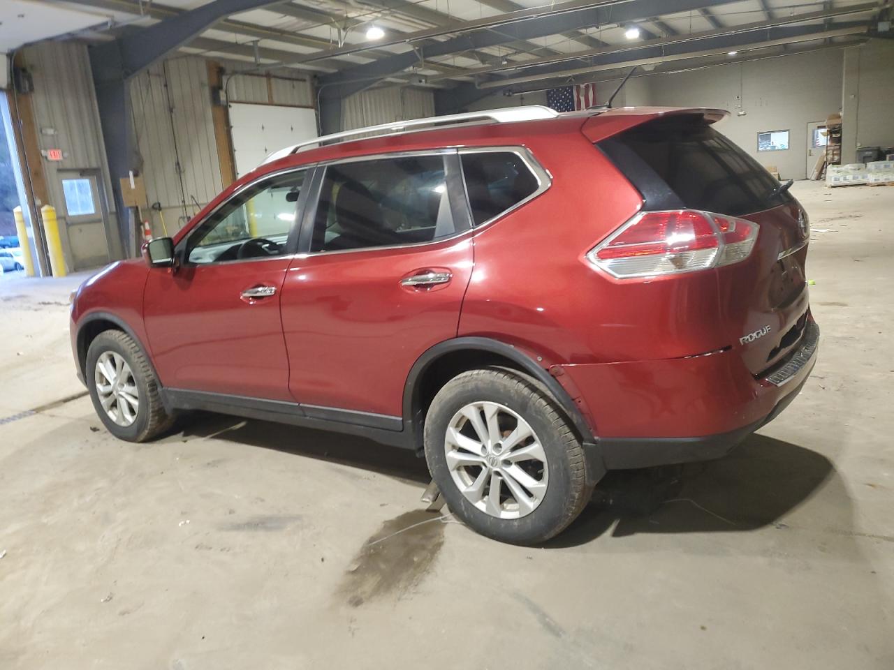 2016 Nissan Rogue - Image 2