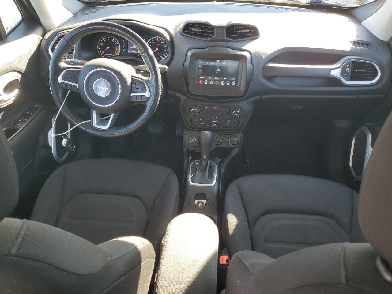 VIN ZACCJBBB2JPG80127 2018 JEEP RENEGADE no.8