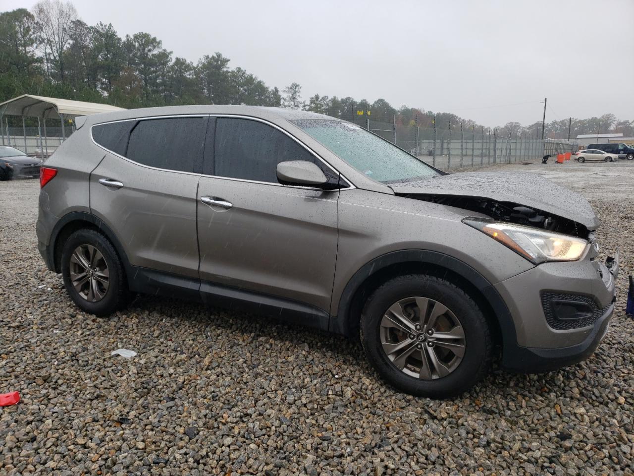 2015 Hyundai Santa Fe - Image 4