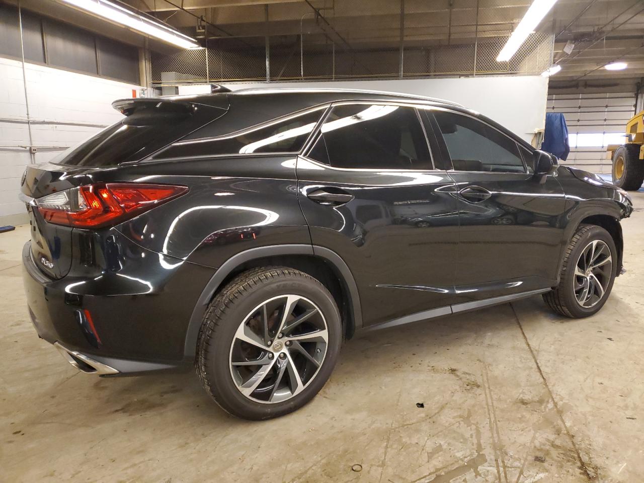 2017 Lexus RX - Image 3