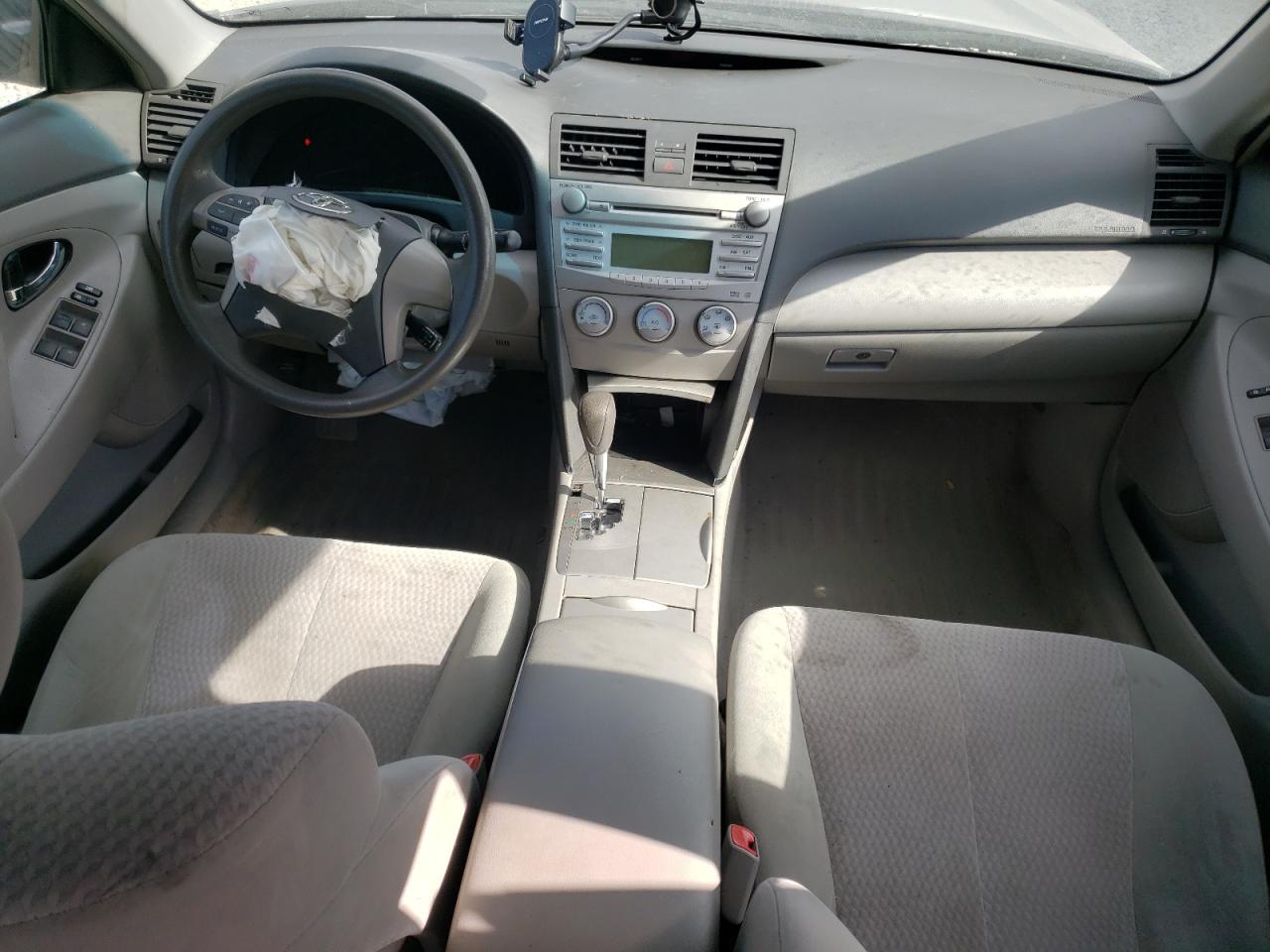 2011 Toyota Camry - Image 8