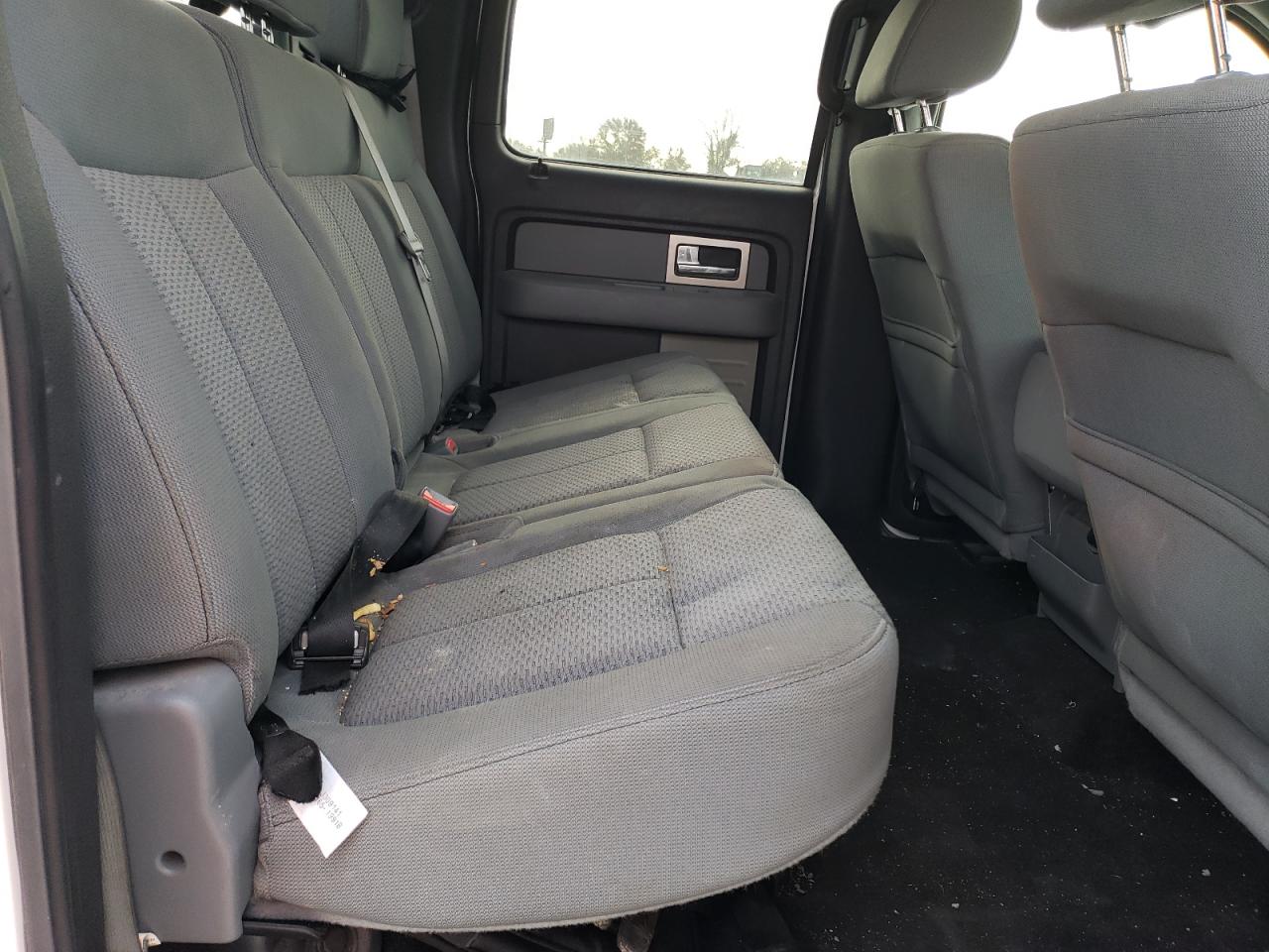 2011 Ford F-150 - Image 11