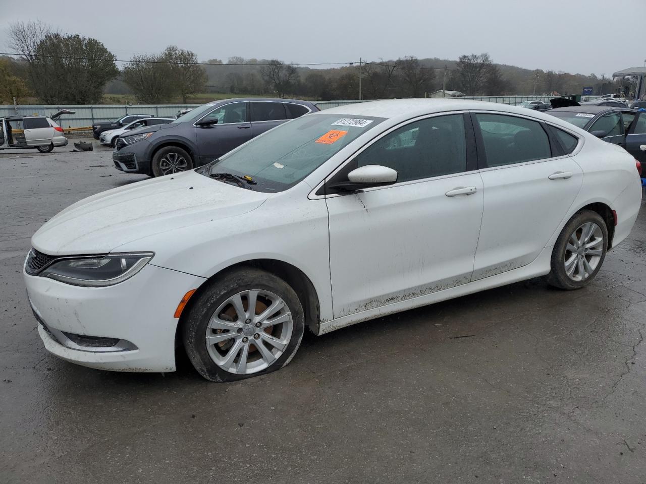 2015 Chrysler 200 Limited zu verkaufen in Lebanon, TN - Vandalism