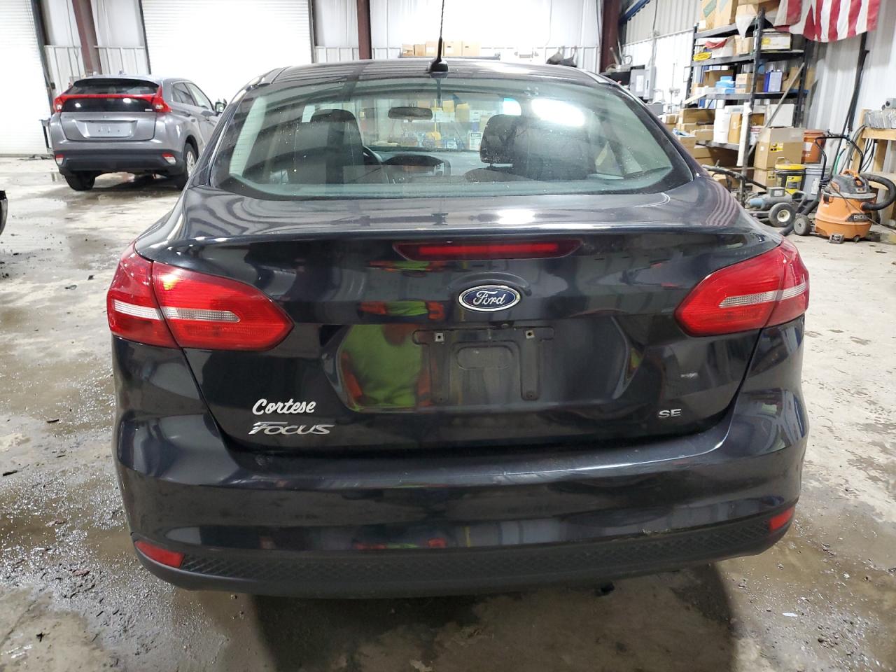 2015 Ford Focus Se VIN: 1FADP3F20FL367047 Lot: 81389434