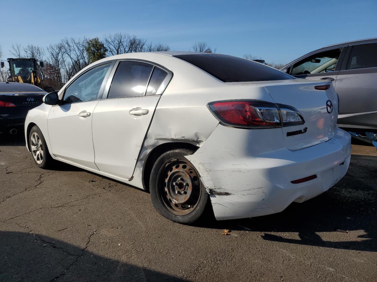 2013 Mazda 3 - Image 2