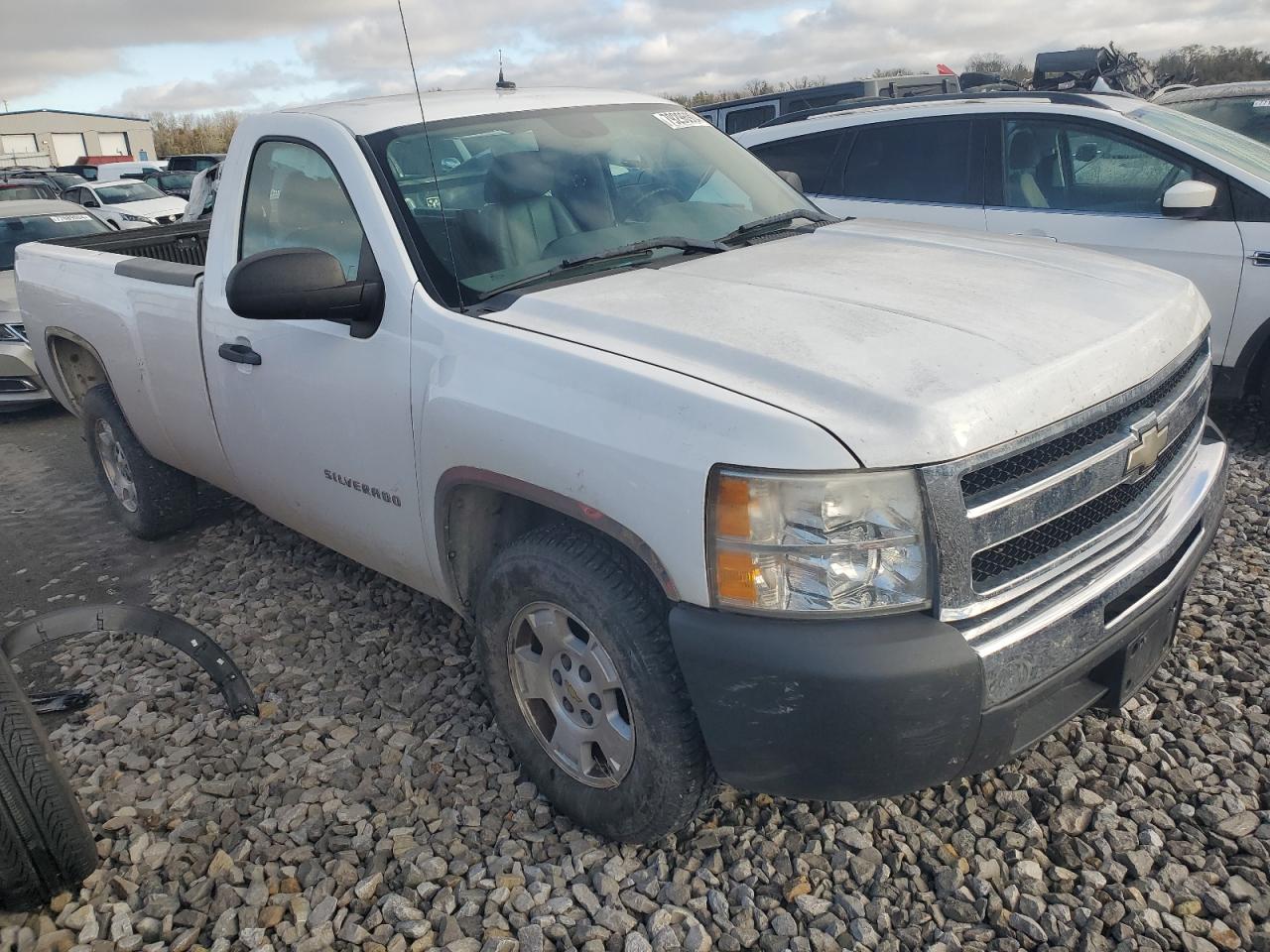 2011 Chevrolet Silverado - Image 4