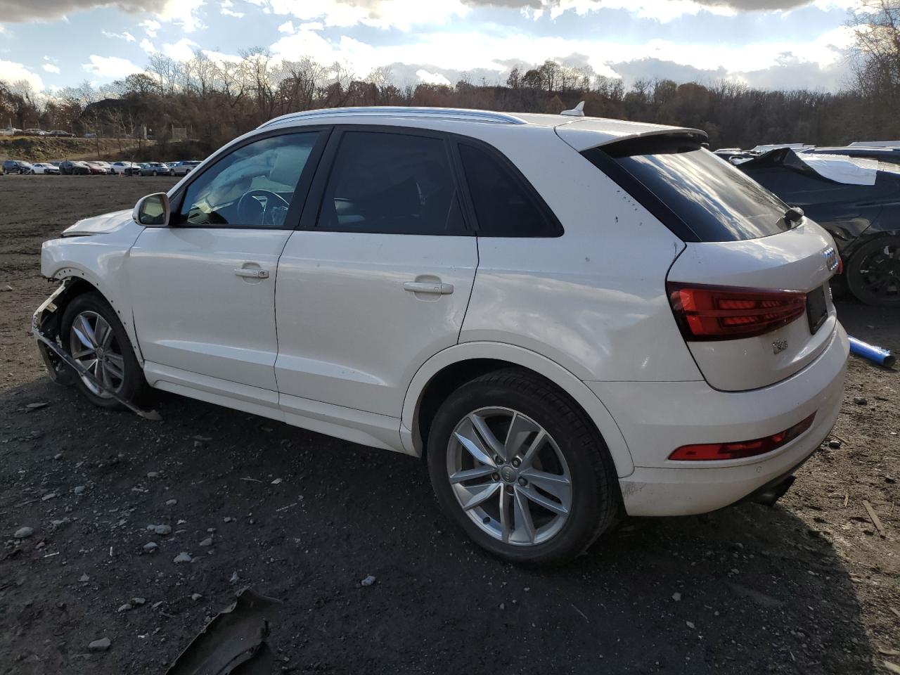 2017 Audi Q3 - Image 2