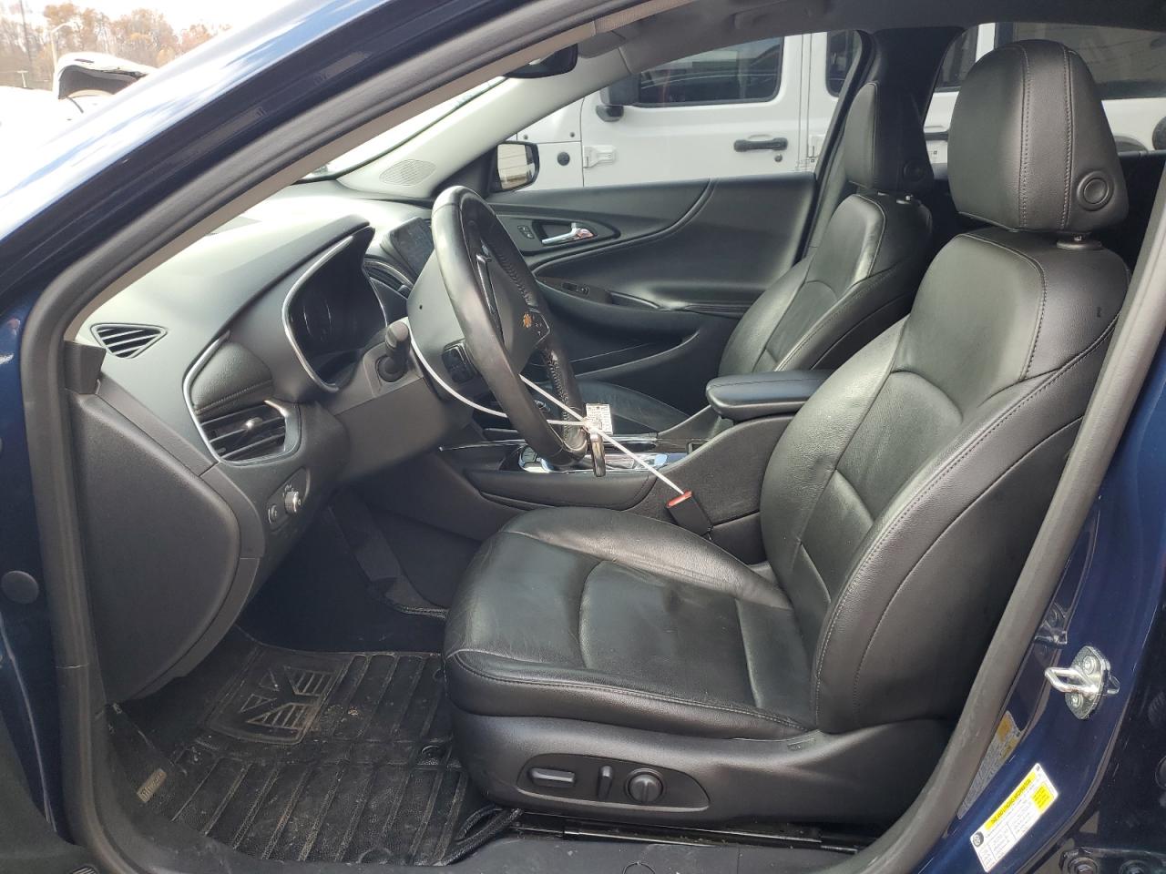 2020 Chevrolet Malibu - Image 7