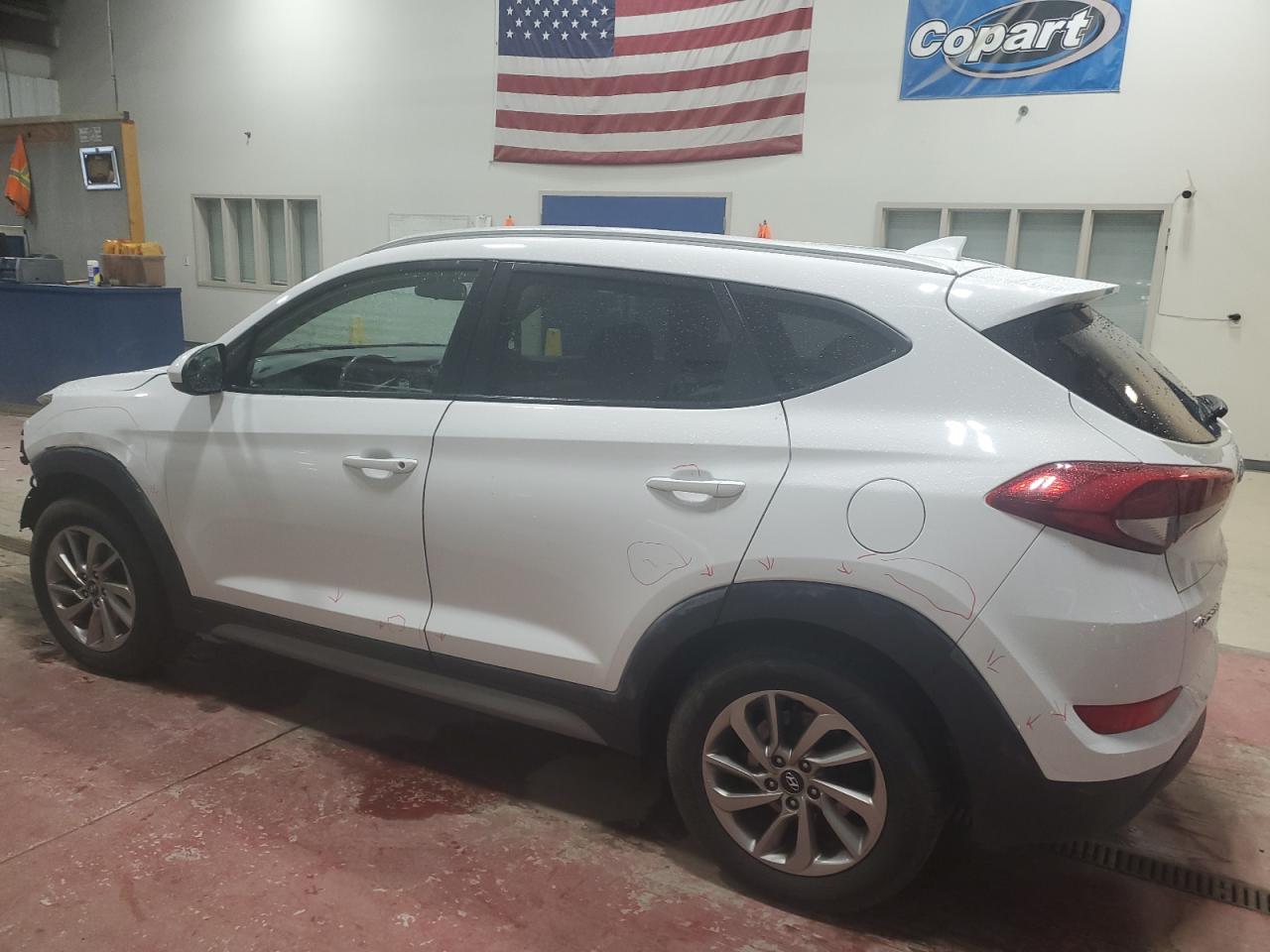 2018 Hyundai Tucson - Image 2