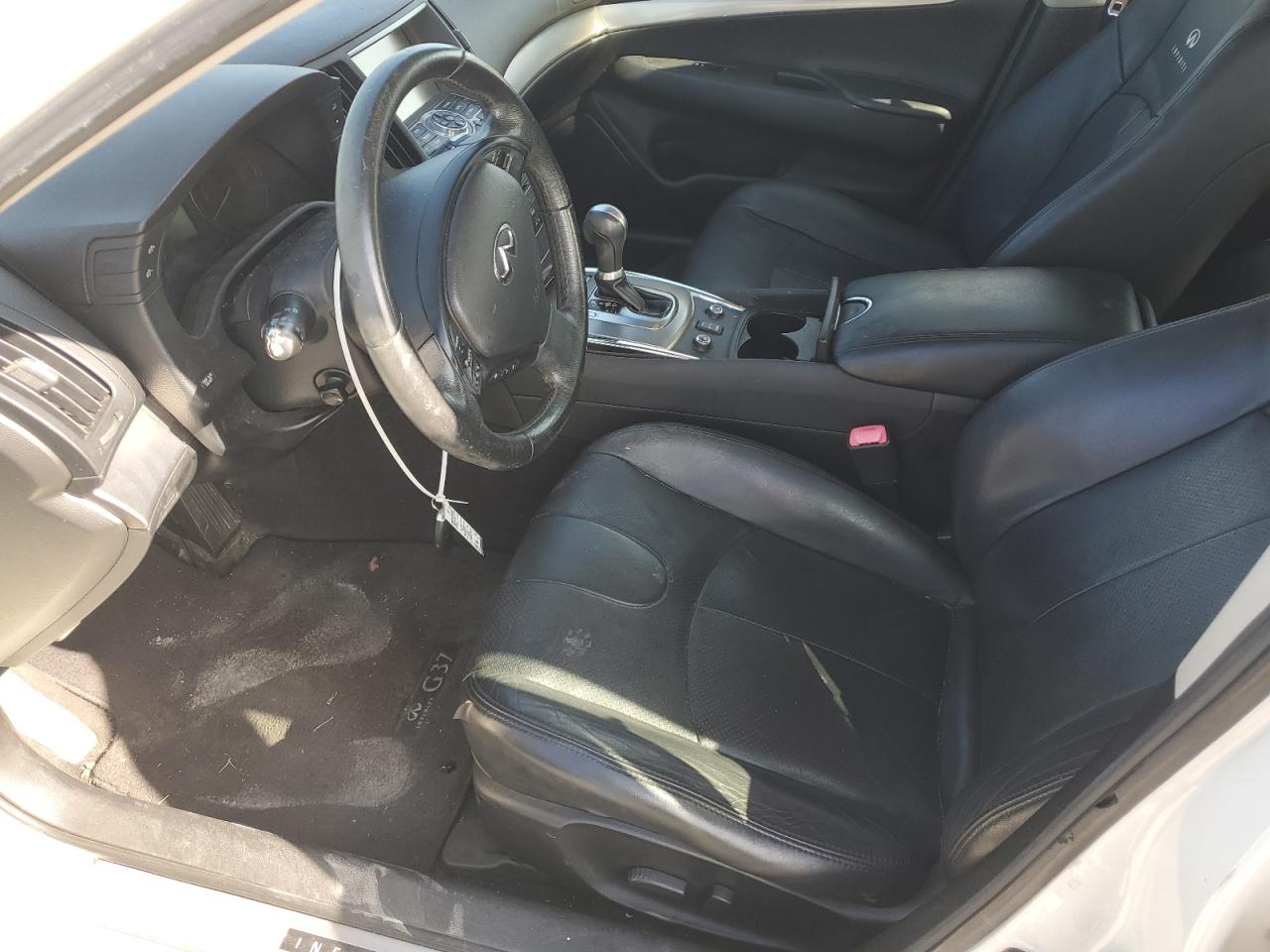 2013 Infiniti G - Image 7