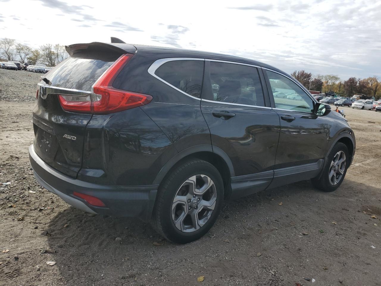 2017 Honda CR-V - Image 3