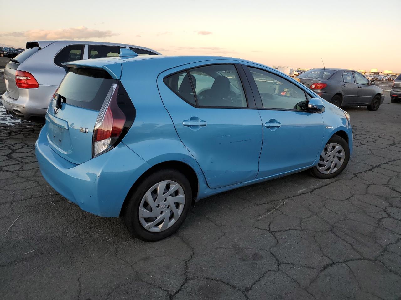 2015 Toyota Prius - Image 3