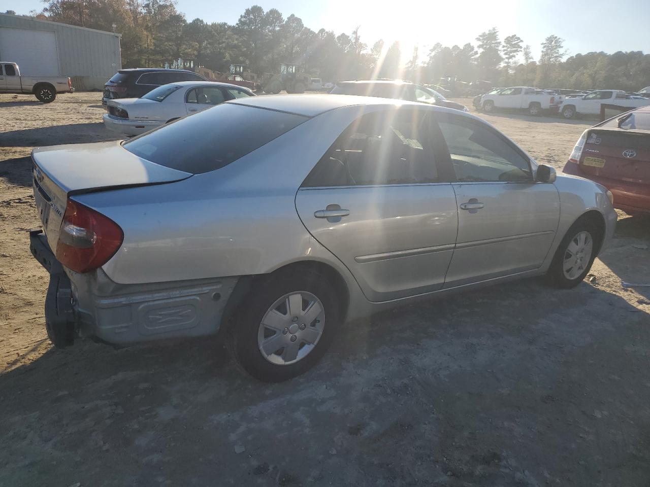 2004 Toyota Camry - Image 3