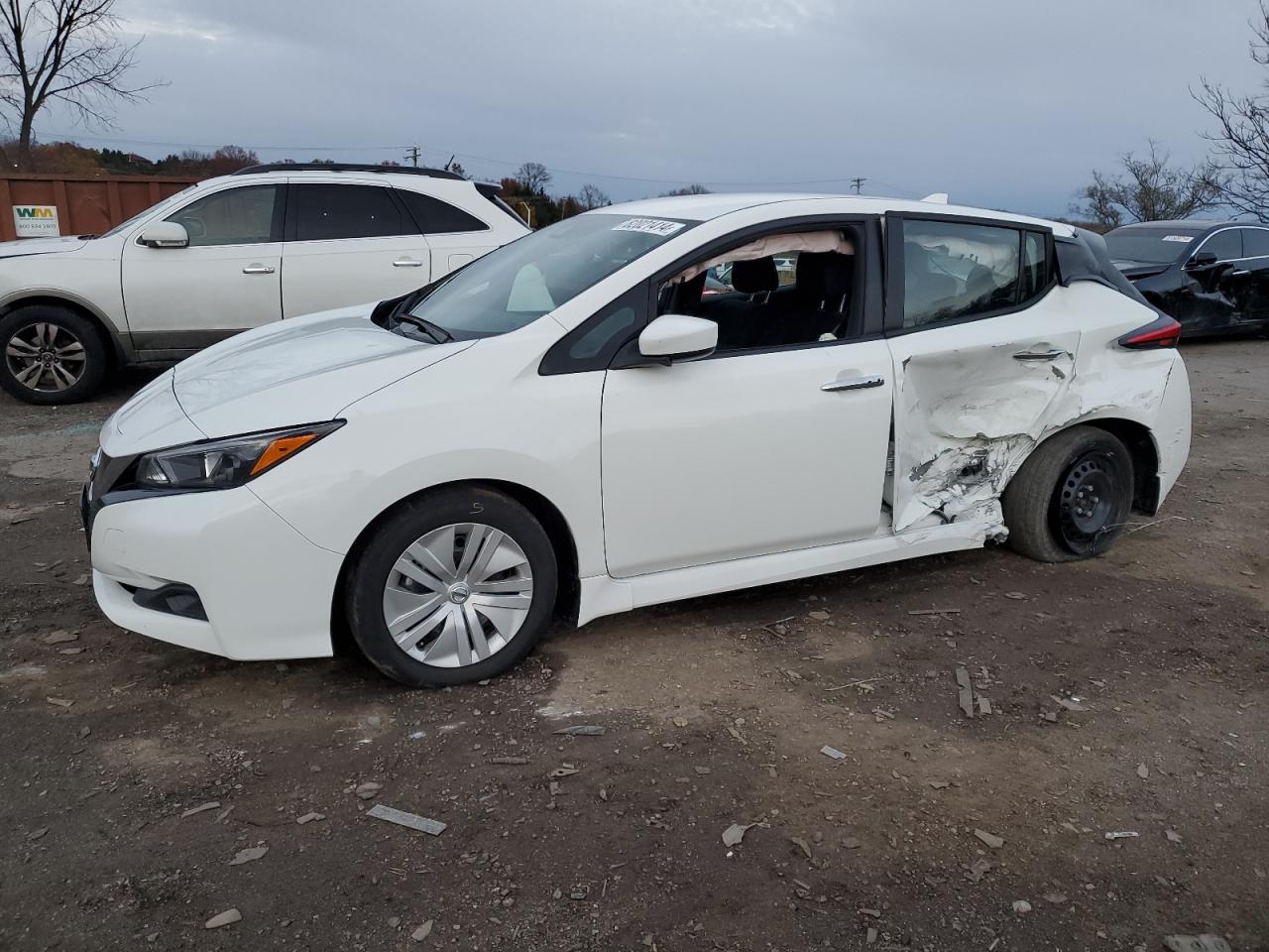 2022 Nissan Leaf - Image 1