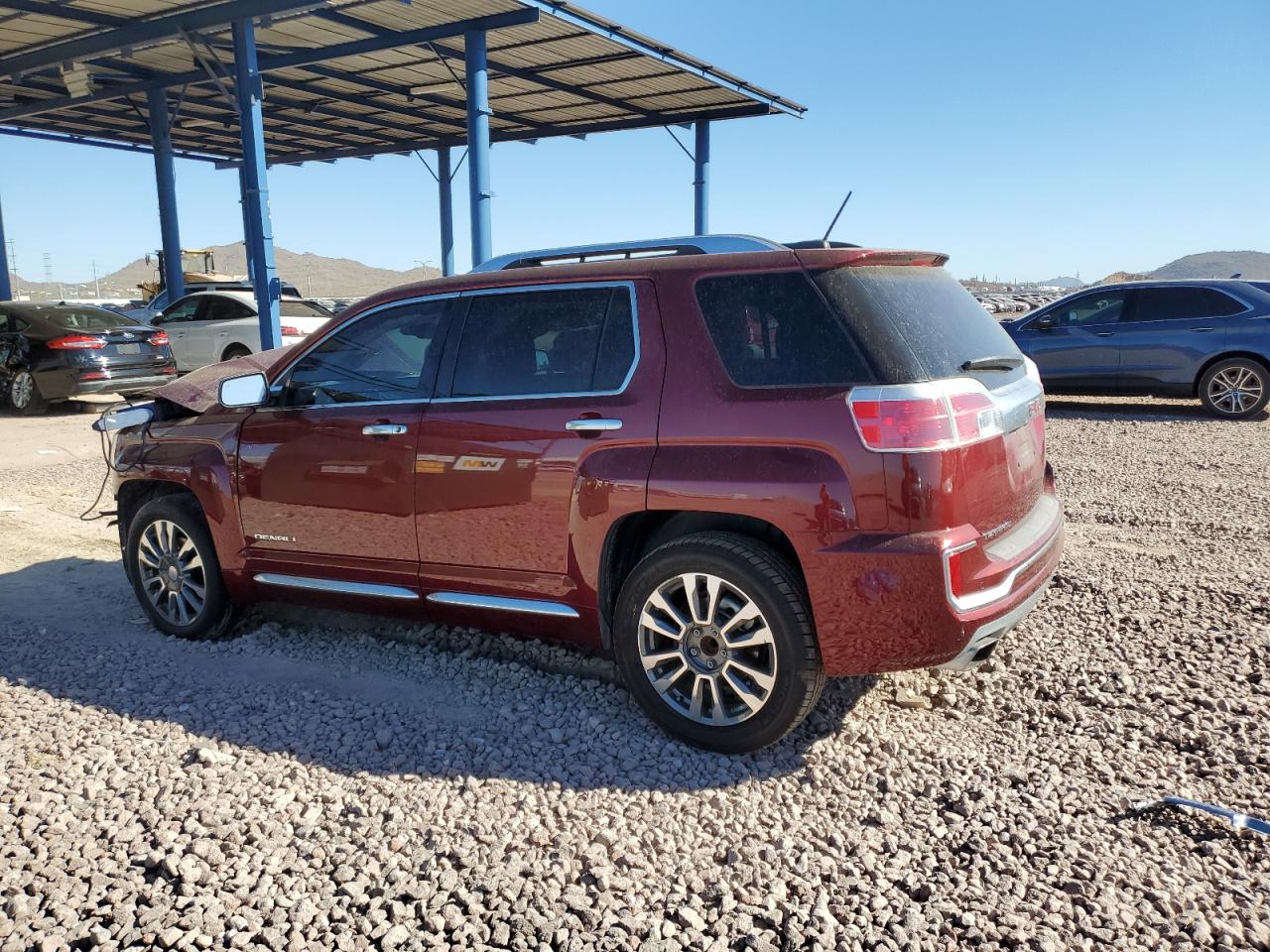 2016 GMC Terrain - Image 2