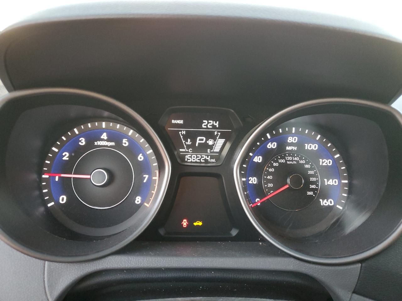 2014 Hyundai Elantra - Image 9