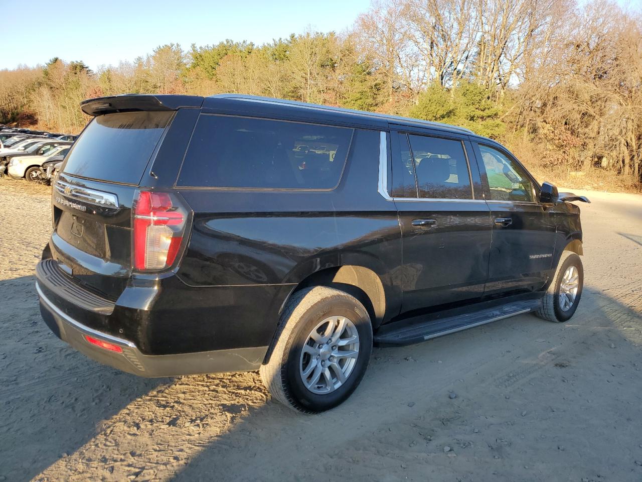 2022 Chevrolet Suburban K1500 Ls VIN: 1GNSKBKD1NR324812 Lot: 81739374