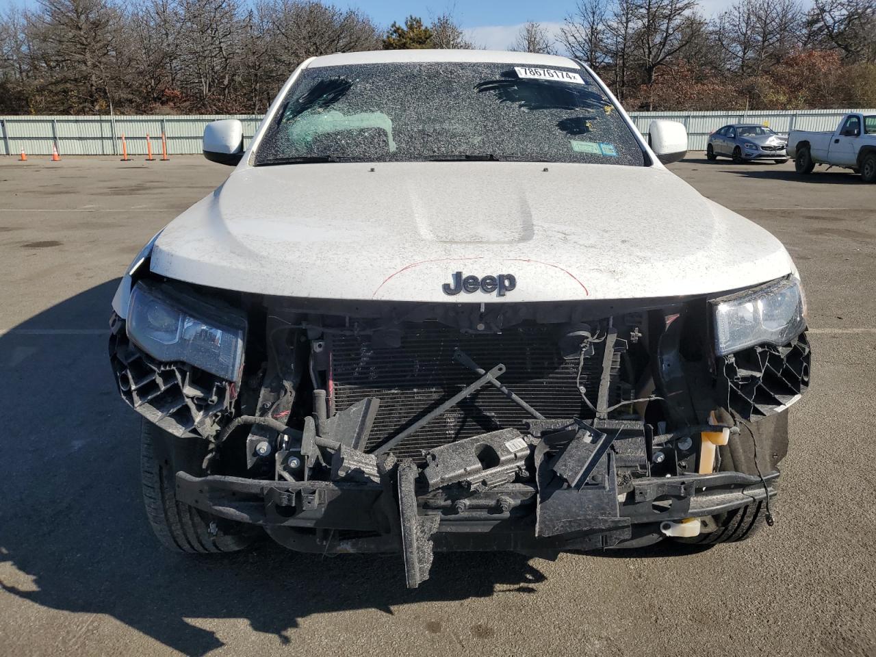 2019 Jeep Grand Cherokee - Image 5