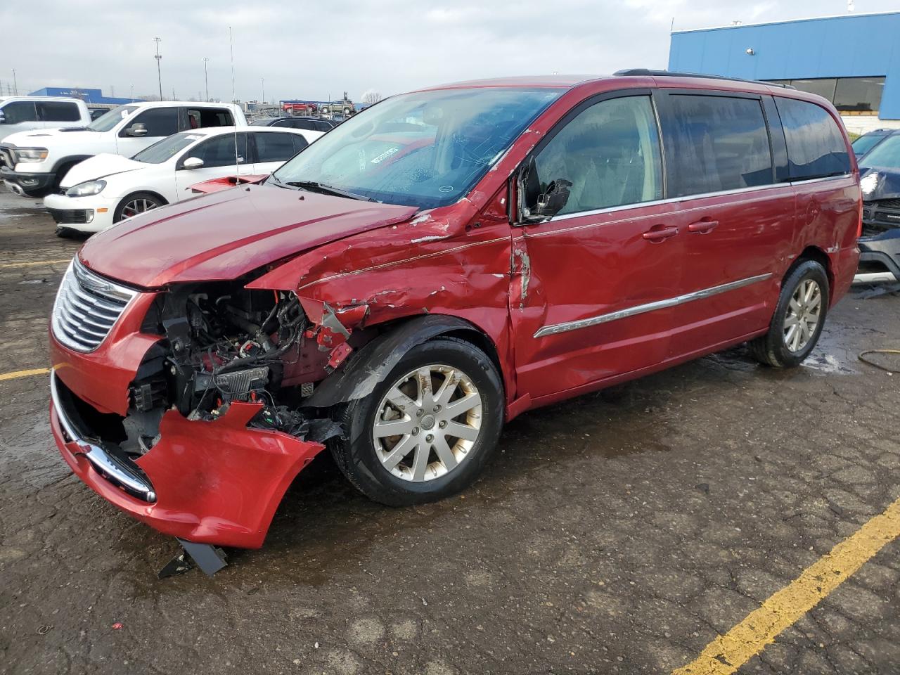 2014 Chrysler Town & Country - Image 1
